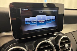 valkoinen Mercedes-Benz C 2018 kuva 21.