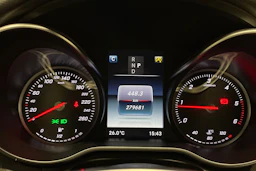 musta Mercedes-Benz C 2018 kuva 13.