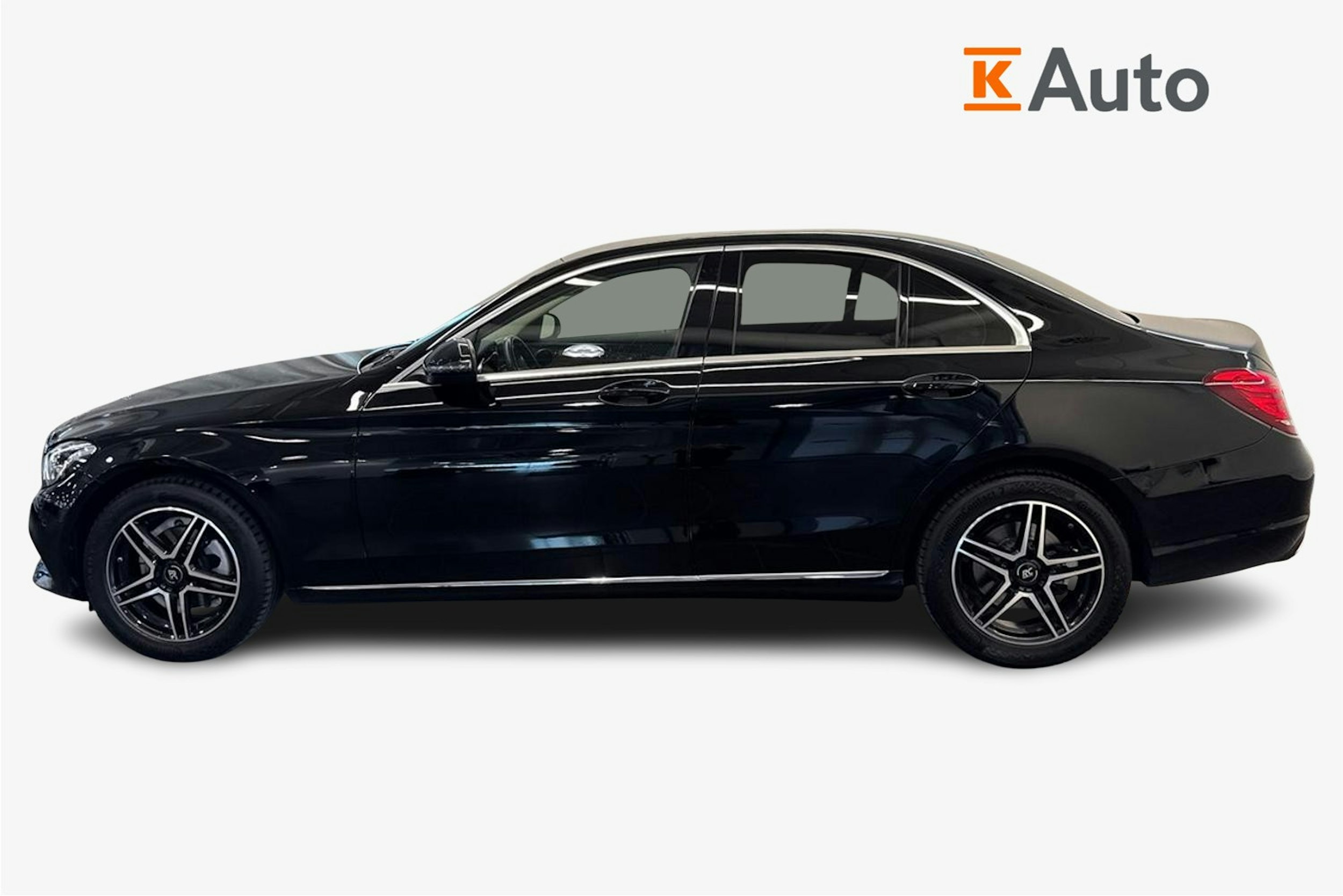 Musta Mercedes-Benz C 2018 kuva 5.