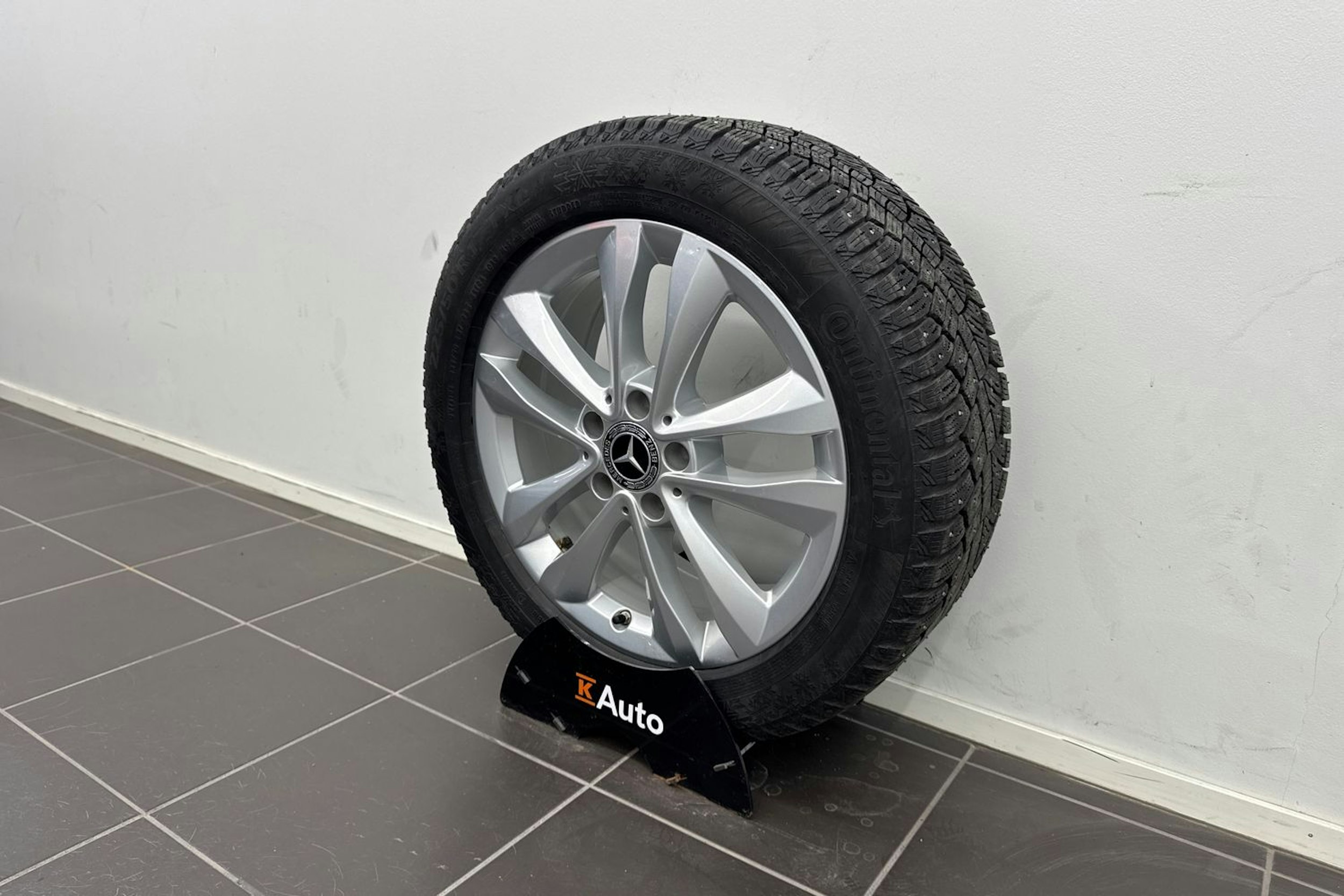 Musta Mercedes-Benz C 2018 kuva 10.