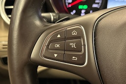 Musta Mercedes-Benz C 2018 kuva 17.