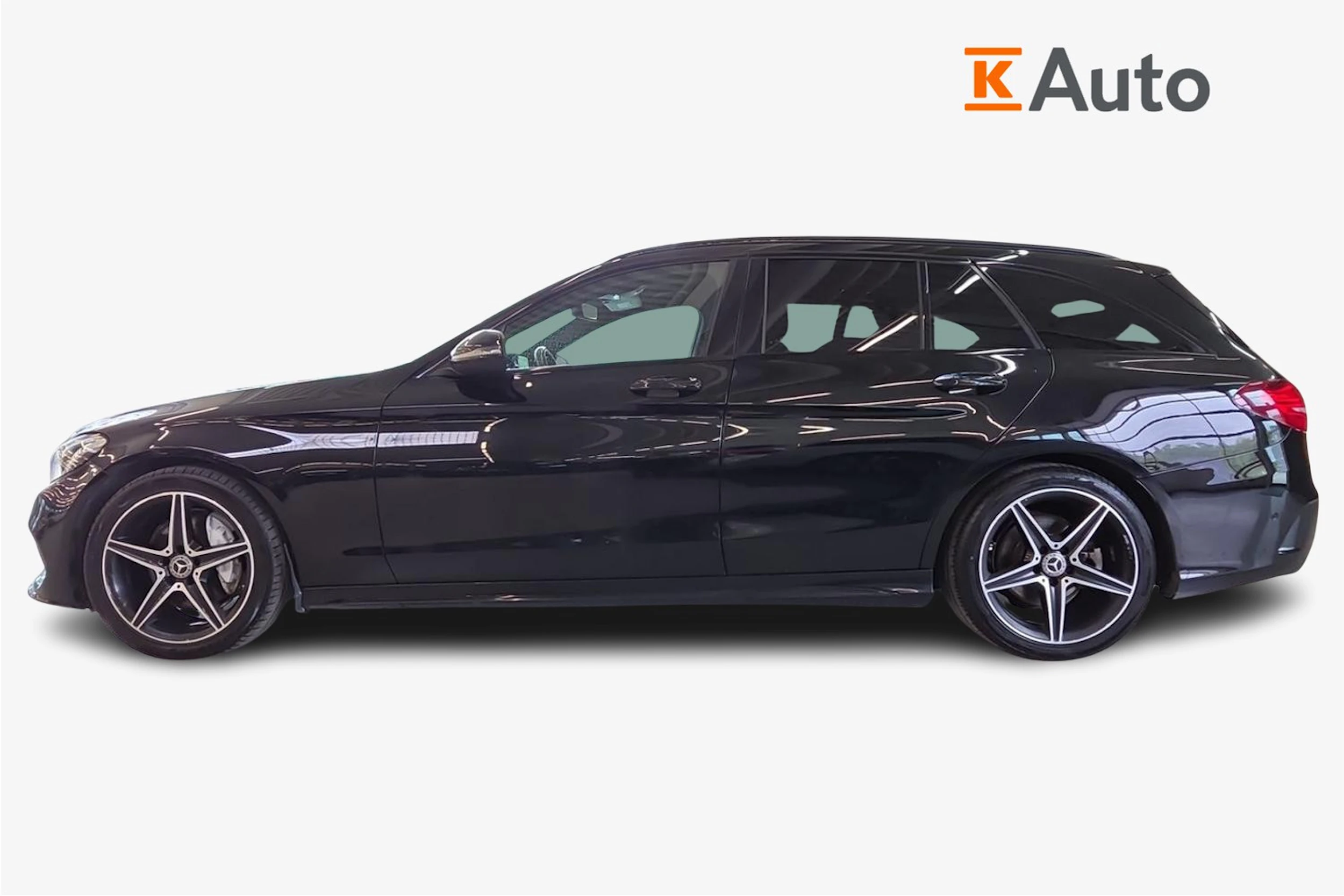 Musta Mercedes-Benz C 2018 kuva 7.