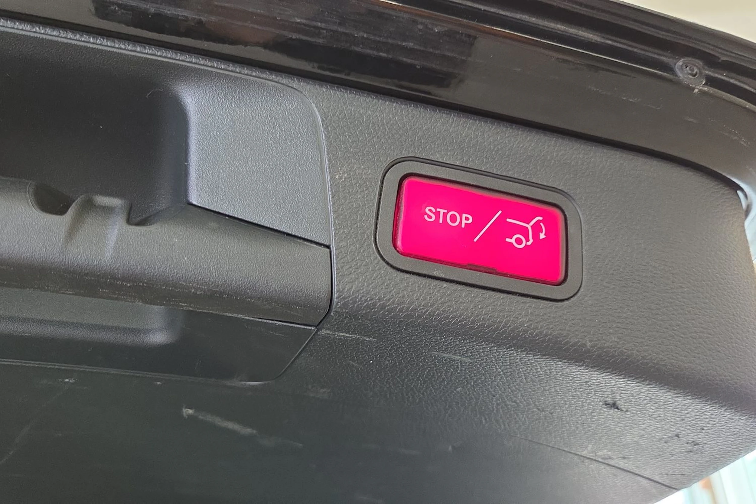 Musta Mercedes-Benz C 2018 kuva 26.