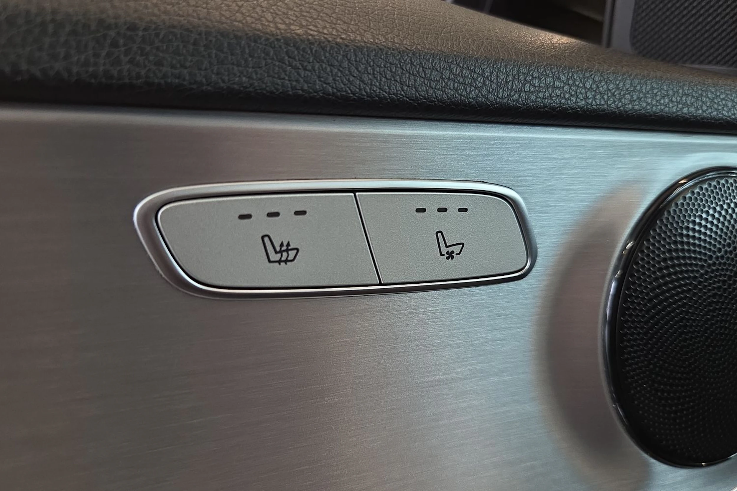 Musta Mercedes-Benz C 2018 kuva 29.