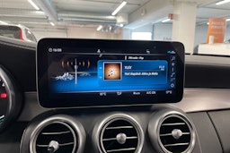 valkoinen Mercedes-Benz C 2018 kuva 15.