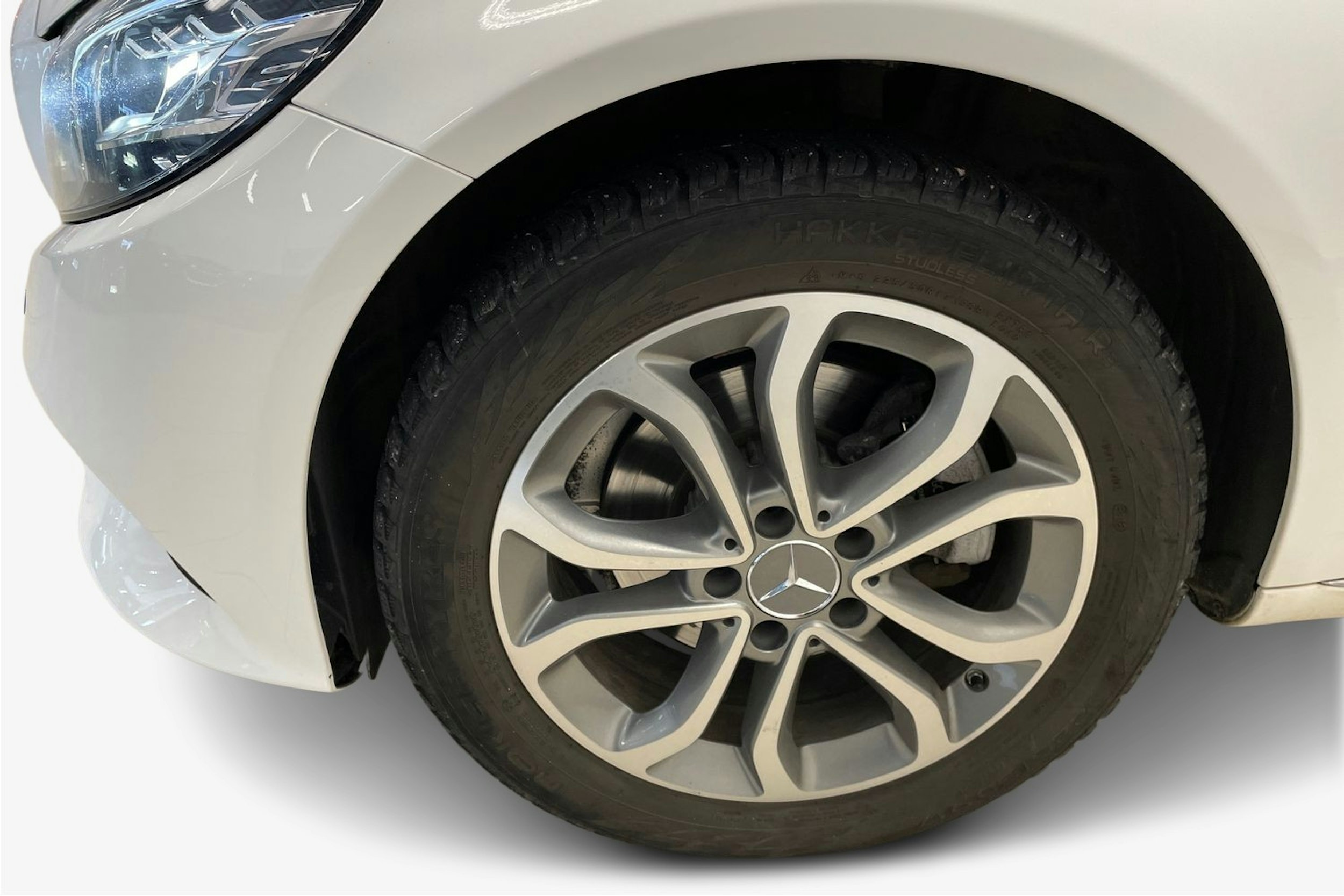 valkoinen Mercedes-Benz C 2018 kuva 11.