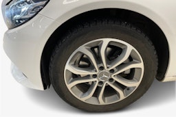 valkoinen Mercedes-Benz C 2018 kuva 11.