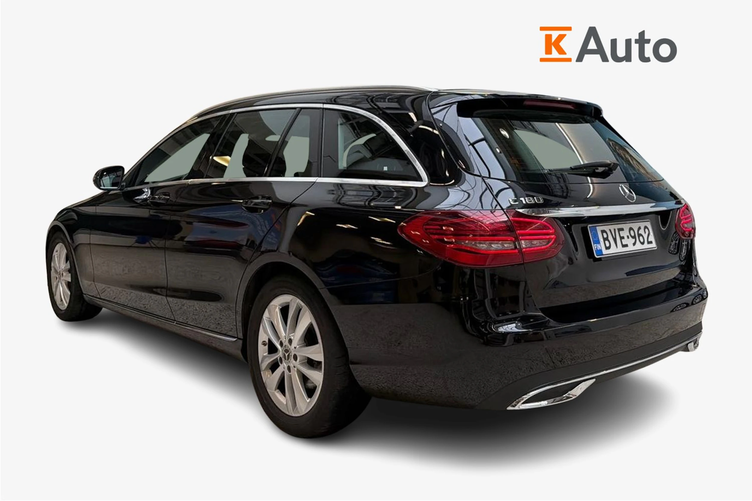 musta Mercedes-Benz C 2019 kuva 2.