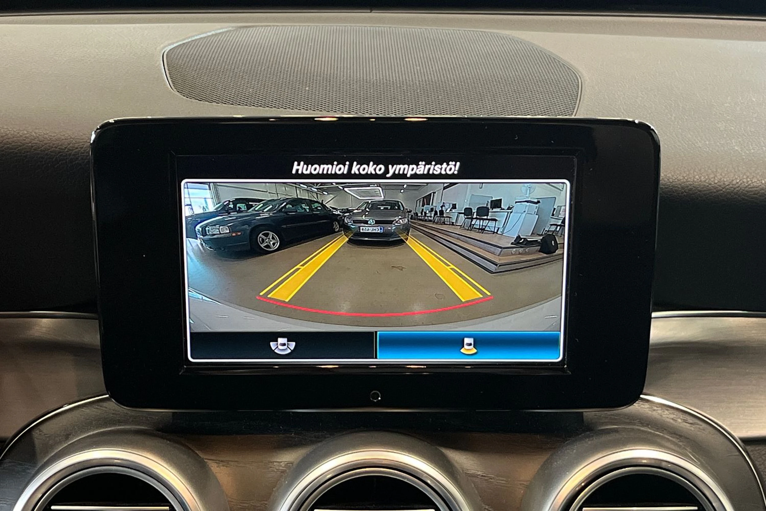 valkoinen Mercedes-Benz C 2019 kuva 22.