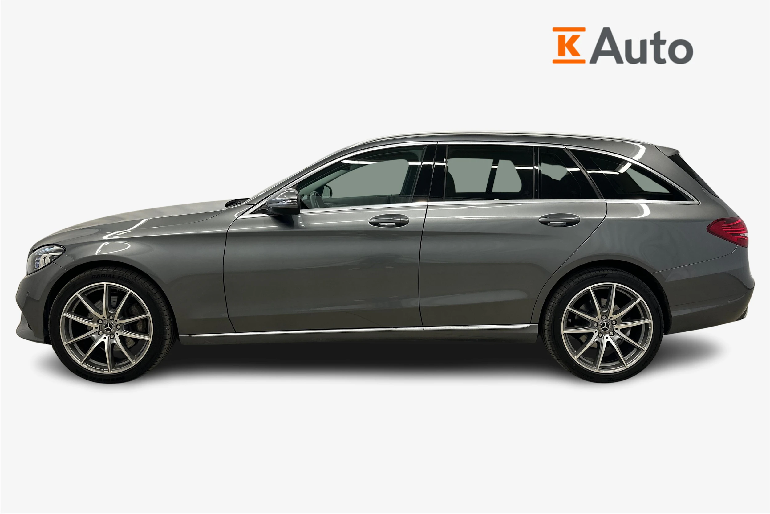 harmaa Mercedes-Benz C 2019 kuva 7.