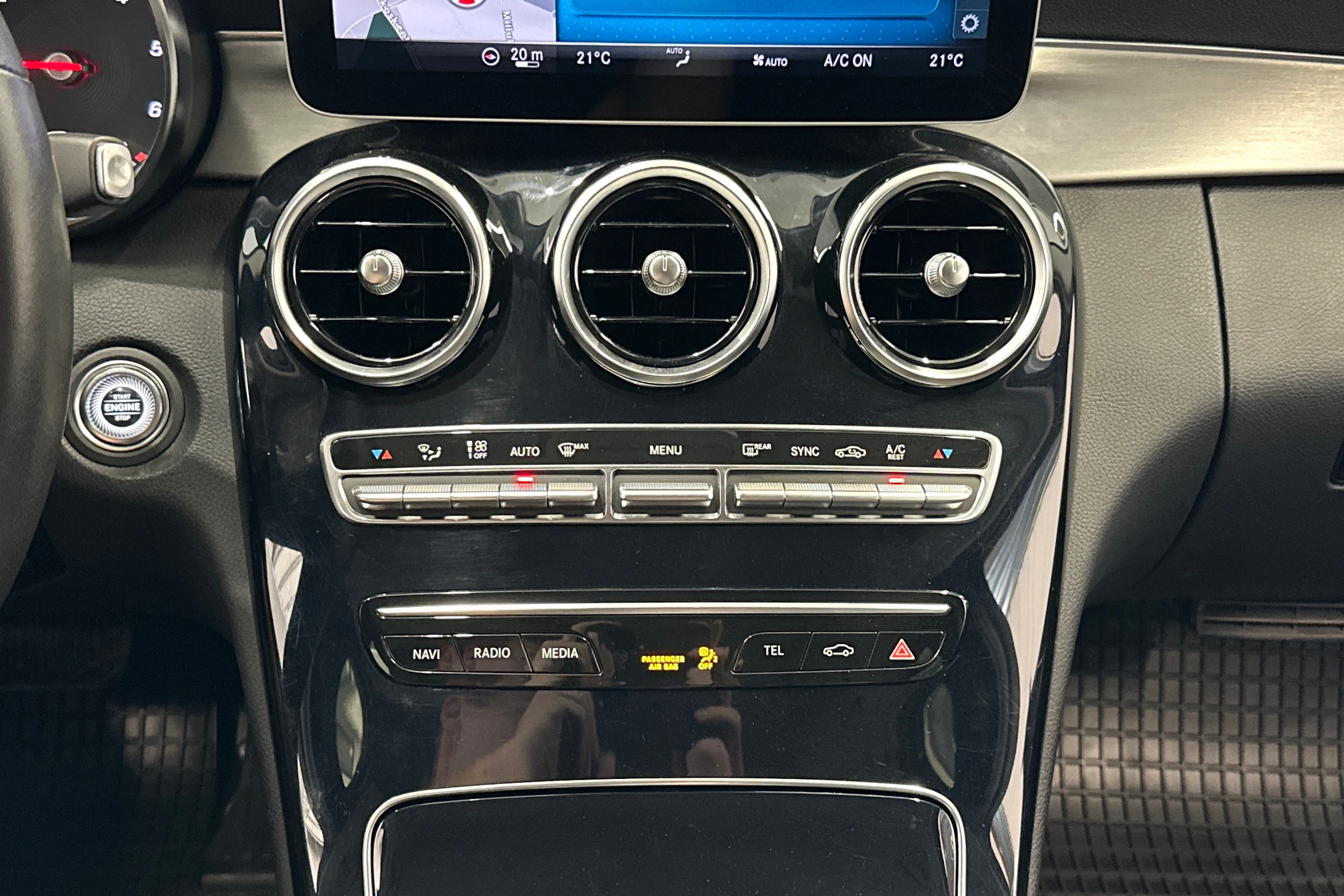 harmaa Mercedes-Benz C 2019 kuva 20.
