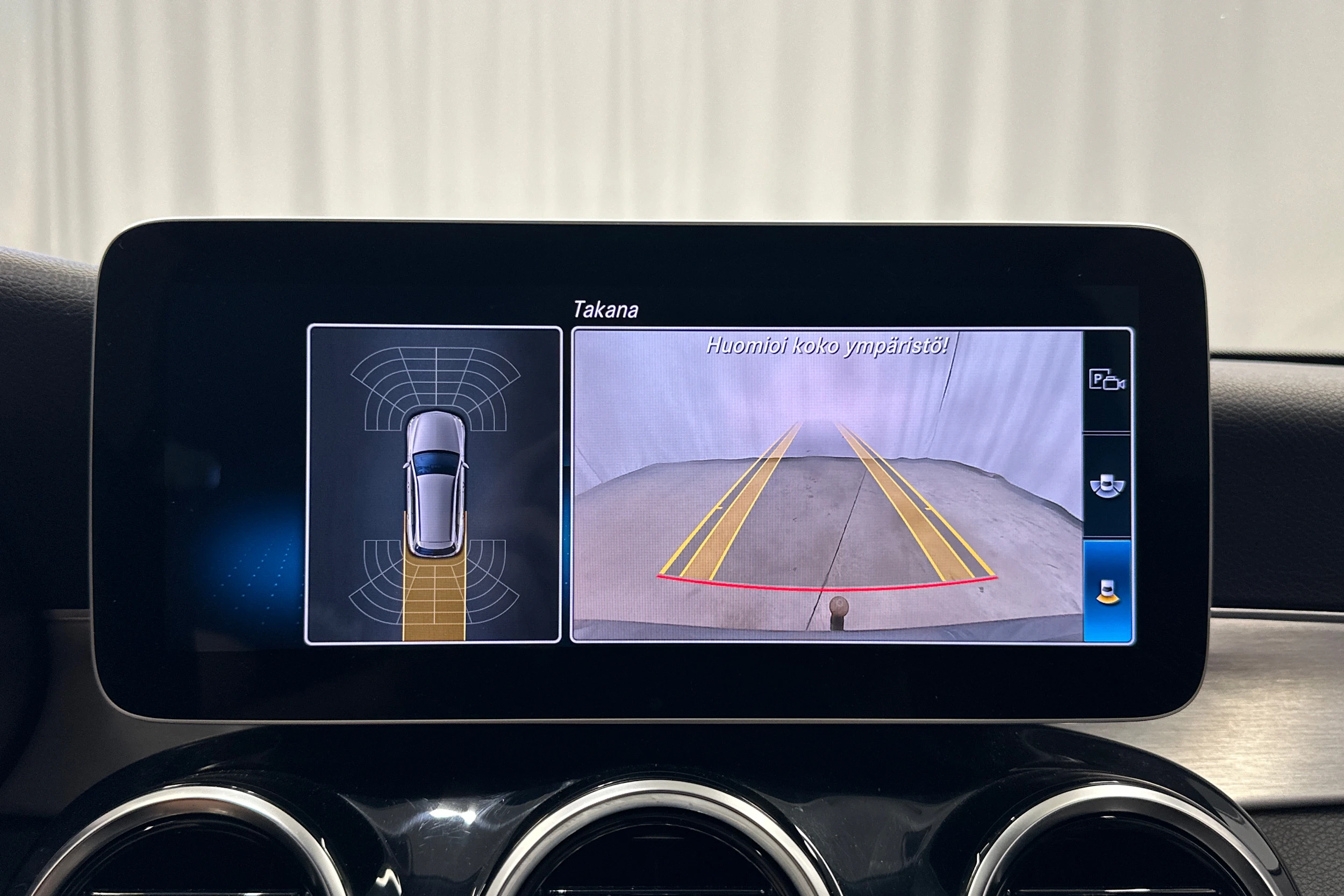 harmaa Mercedes-Benz C 2019 kuva 22.