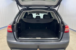 harmaa Mercedes-Benz C 2019 kuva 26.