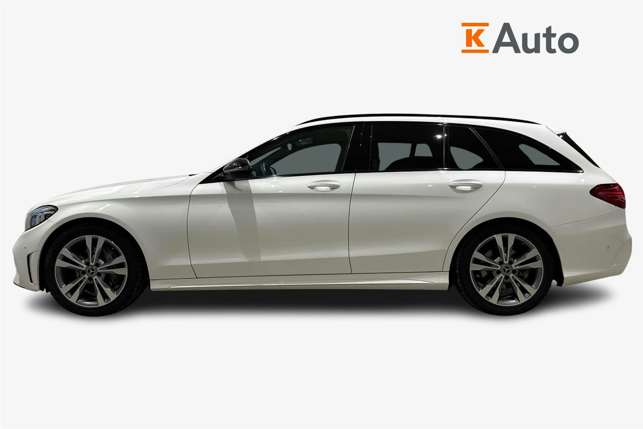 valkoinen Mercedes-Benz C 2019 kuva 6.