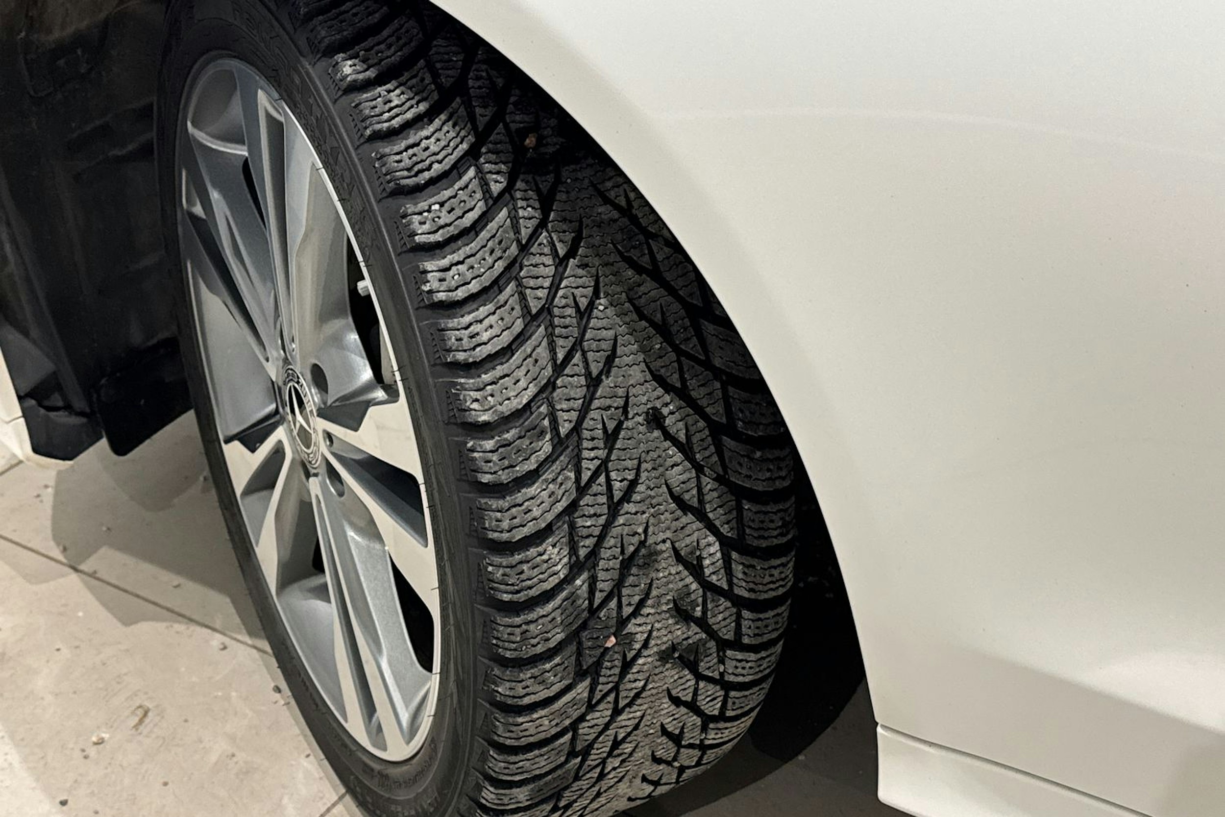 valkoinen Mercedes-Benz C 2019 kuva 13.