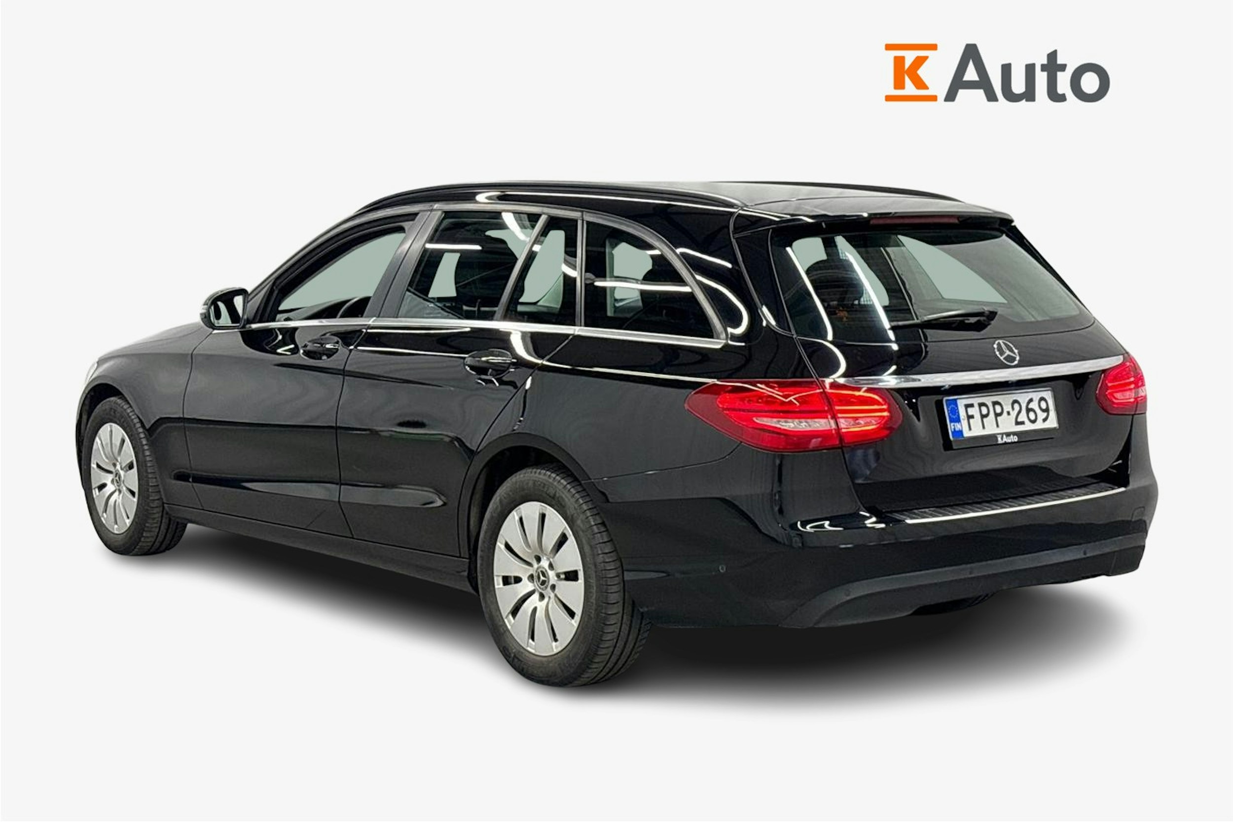 musta Mercedes-Benz C 2019 kuva 2.