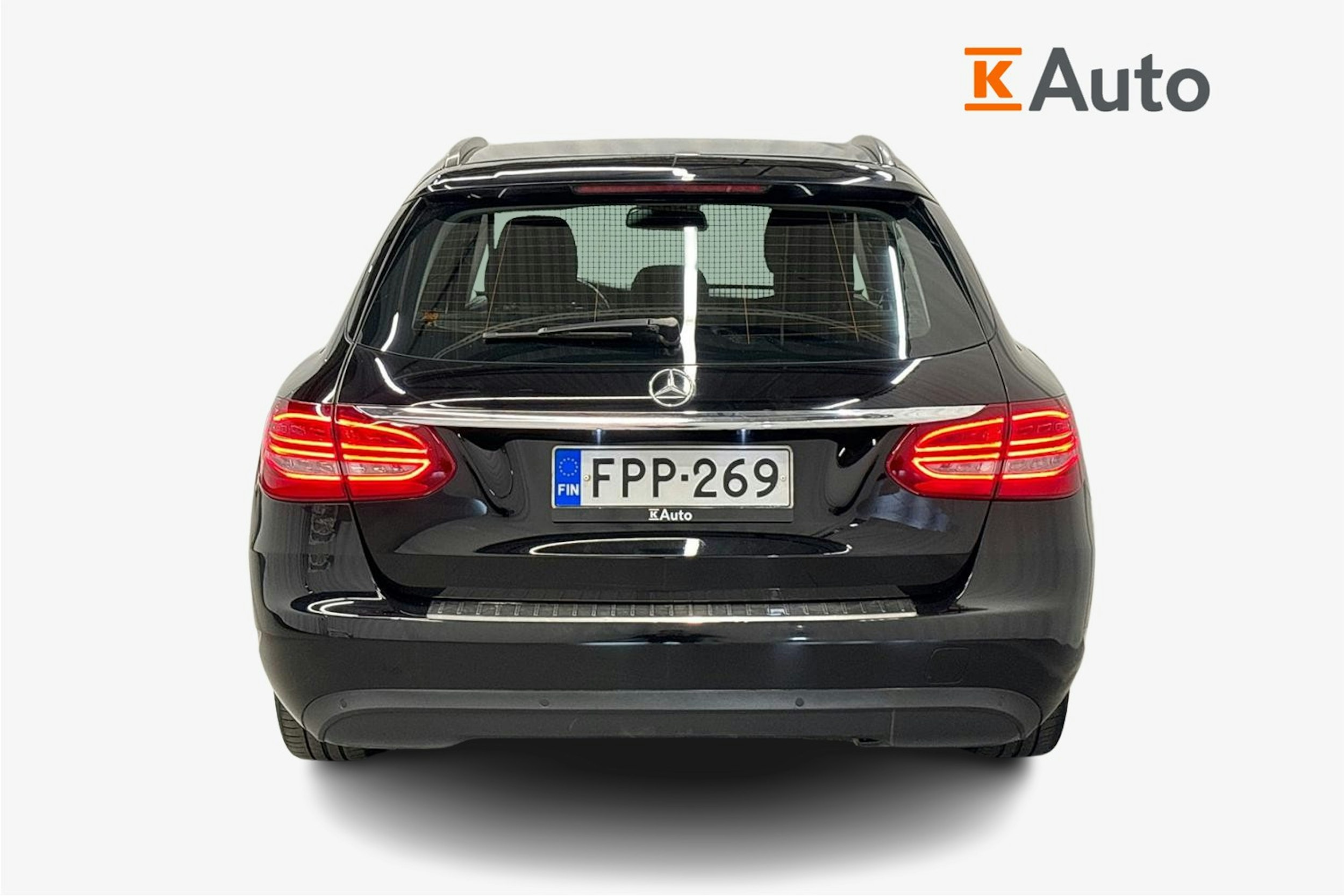 musta Mercedes-Benz C 2019 kuva 3.