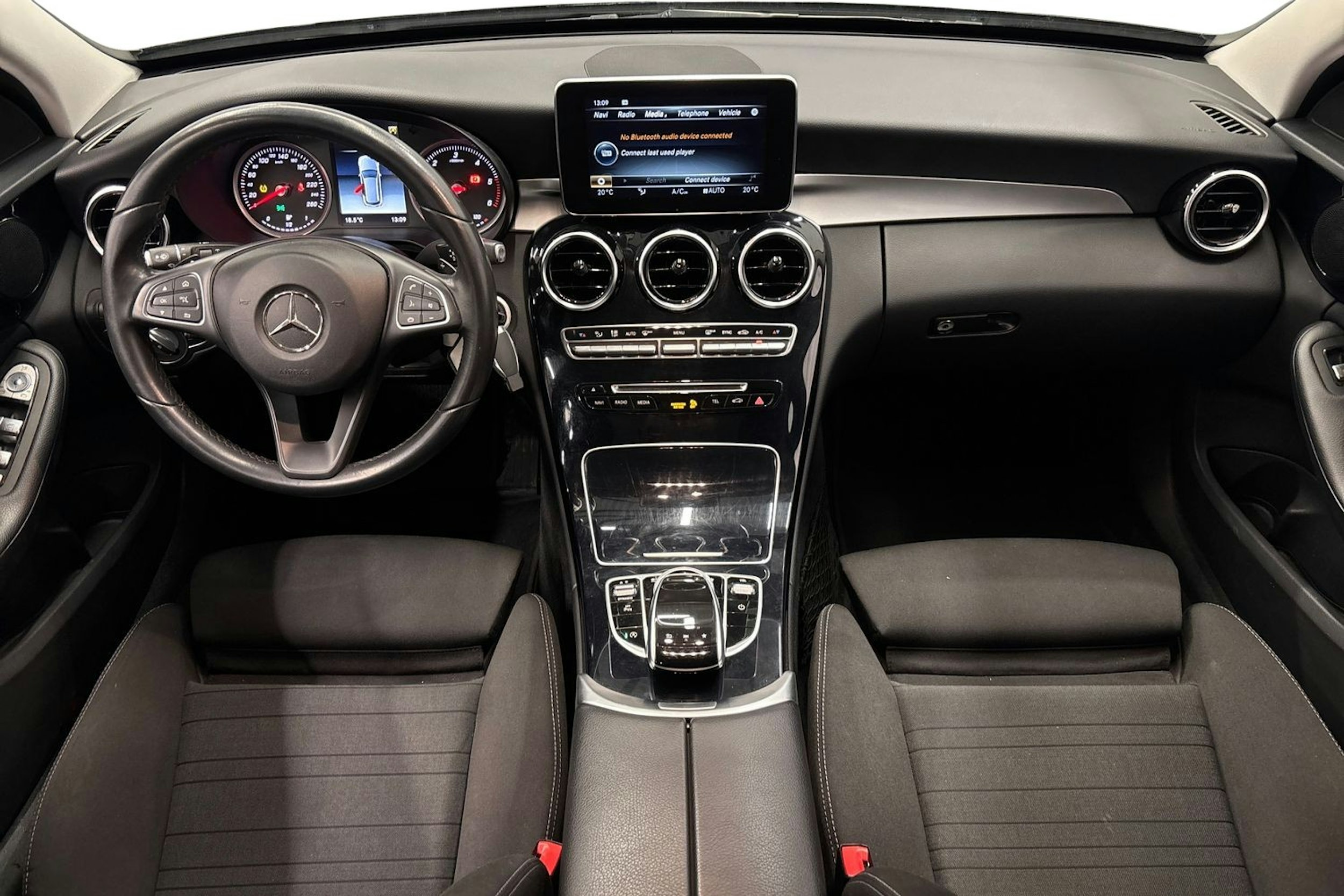 musta Mercedes-Benz C 2019 kuva 9.
