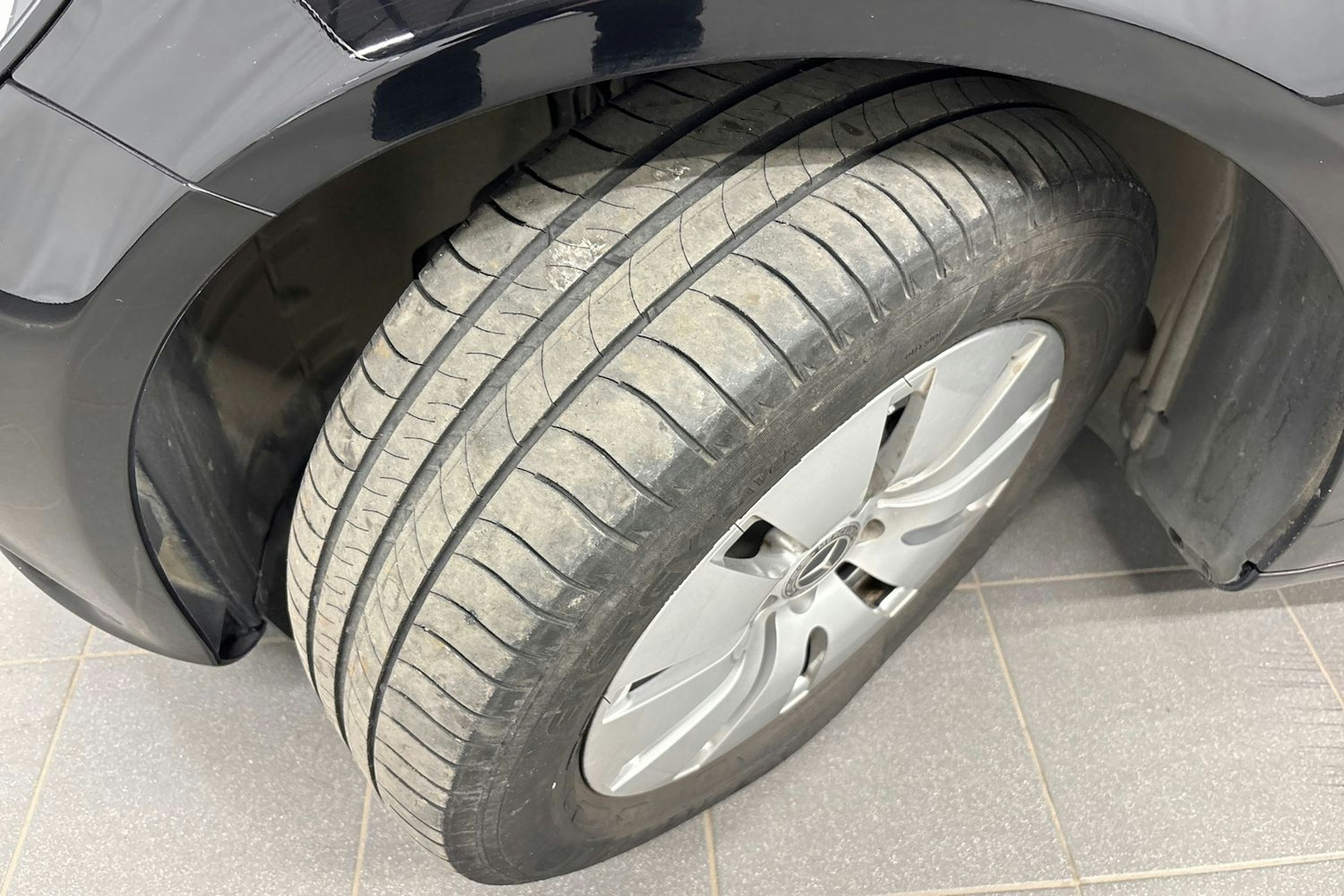 musta Mercedes-Benz C 2019 kuva 13.