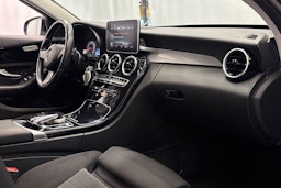 musta Mercedes-Benz C 2019 kuva 14.