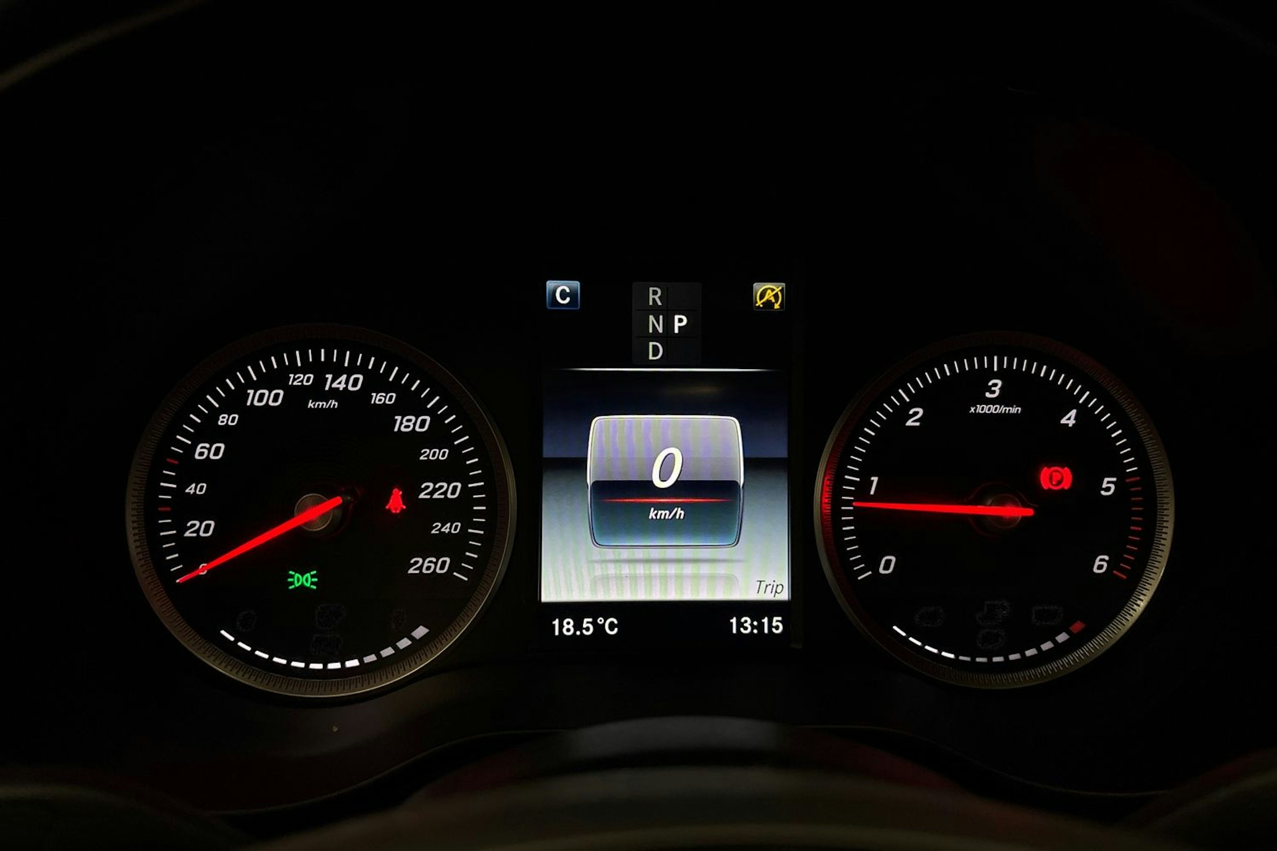 musta Mercedes-Benz C 2019 kuva 17.