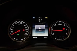 musta Mercedes-Benz C 2019 kuva 17.