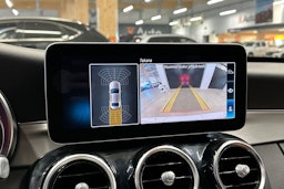 valkoinen Mercedes-Benz C 2019 kuva 19.