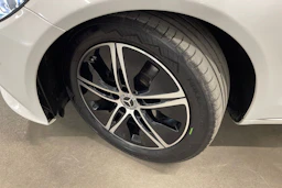 Valkoinen Mercedes-Benz C 2019 kuva 10.
