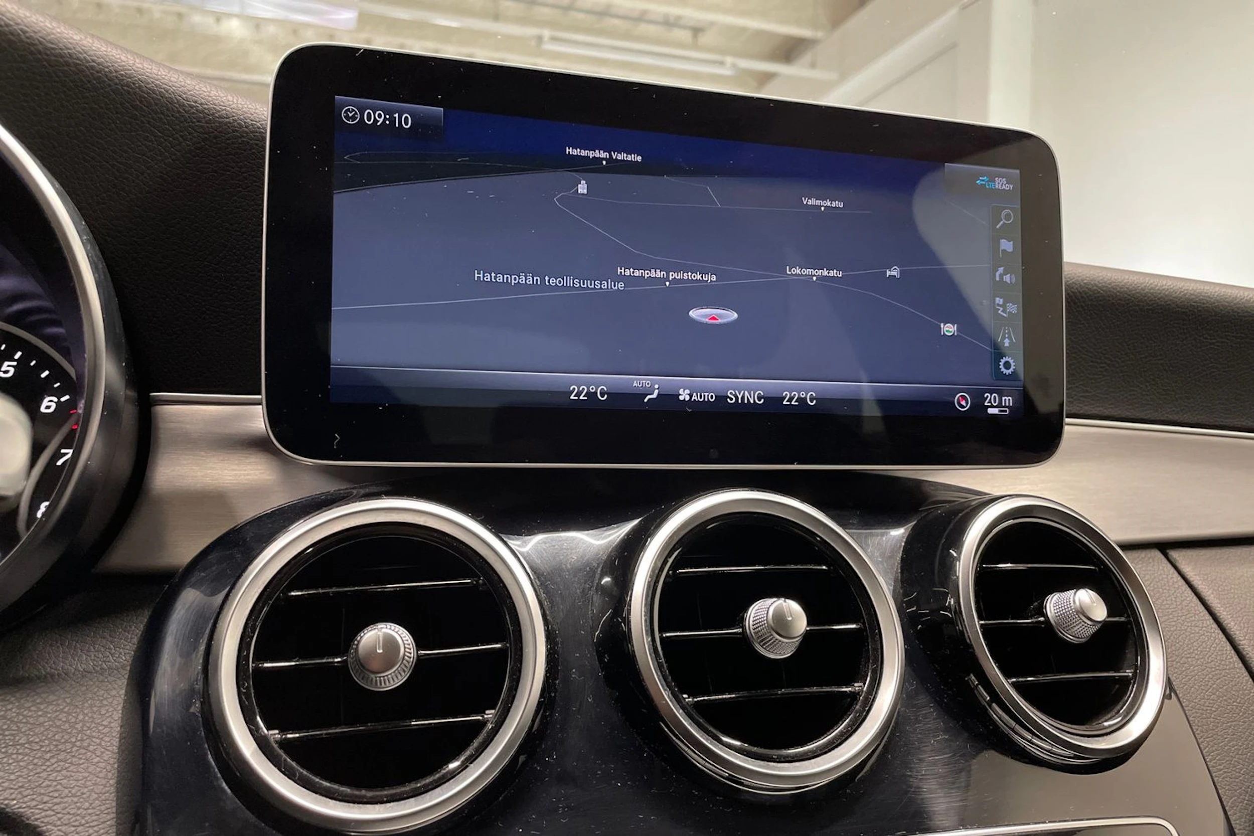 Valkoinen Mercedes-Benz C 2019 kuva 18.