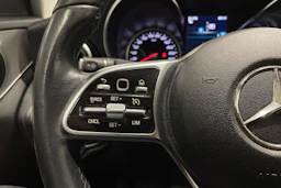 Valkoinen Mercedes-Benz C 2019 kuva 22.