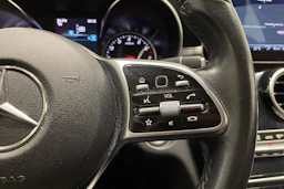 Valkoinen Mercedes-Benz C 2019 kuva 23.