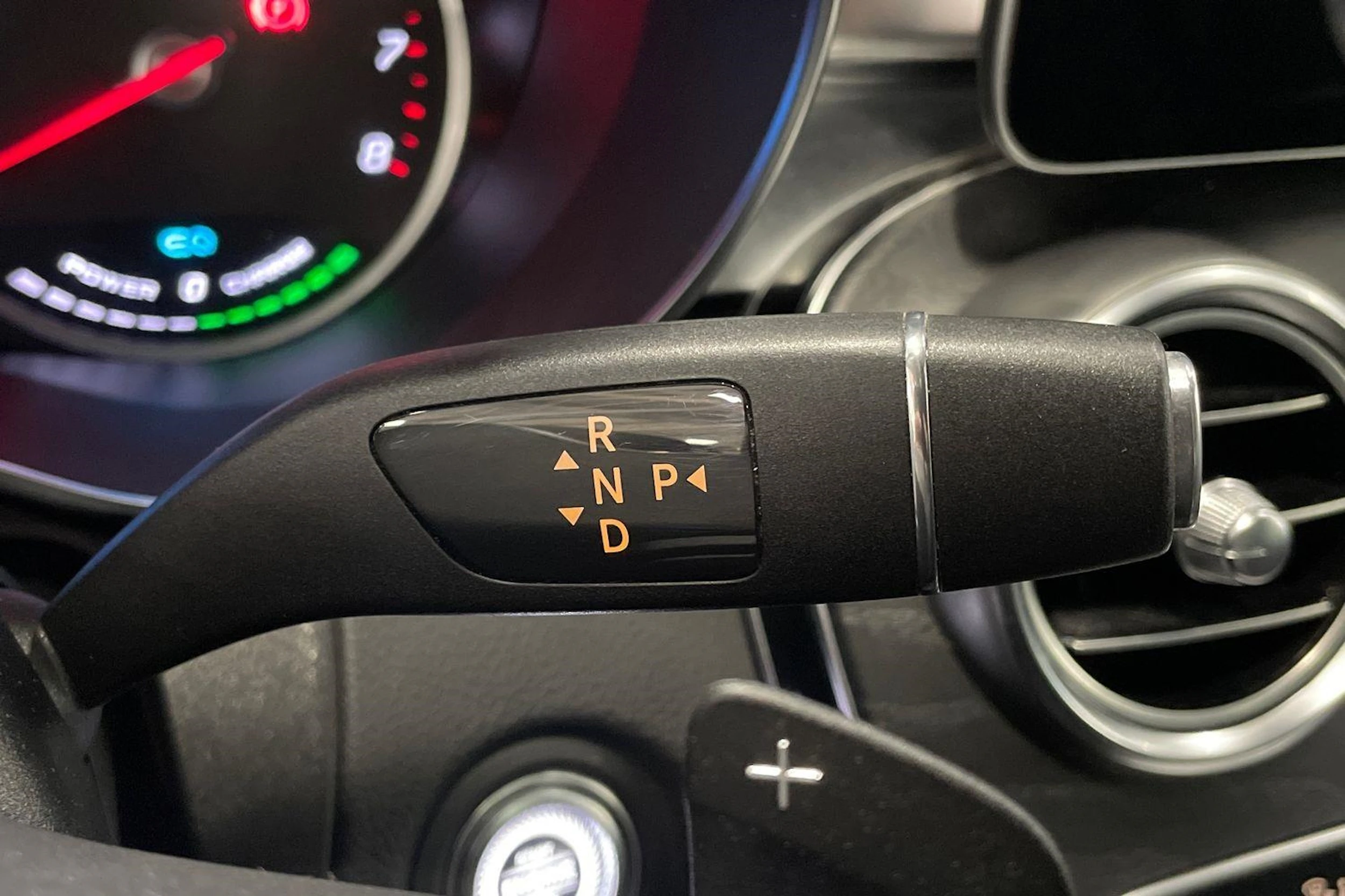 harmaa Mercedes-Benz C 2019 kuva 19.