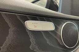 harmaa Mercedes-Benz C 2019 kuva 31.