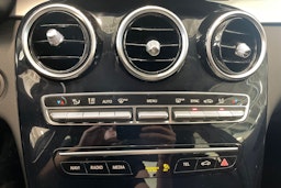 harmaa Mercedes-Benz C 2019 kuva 27.