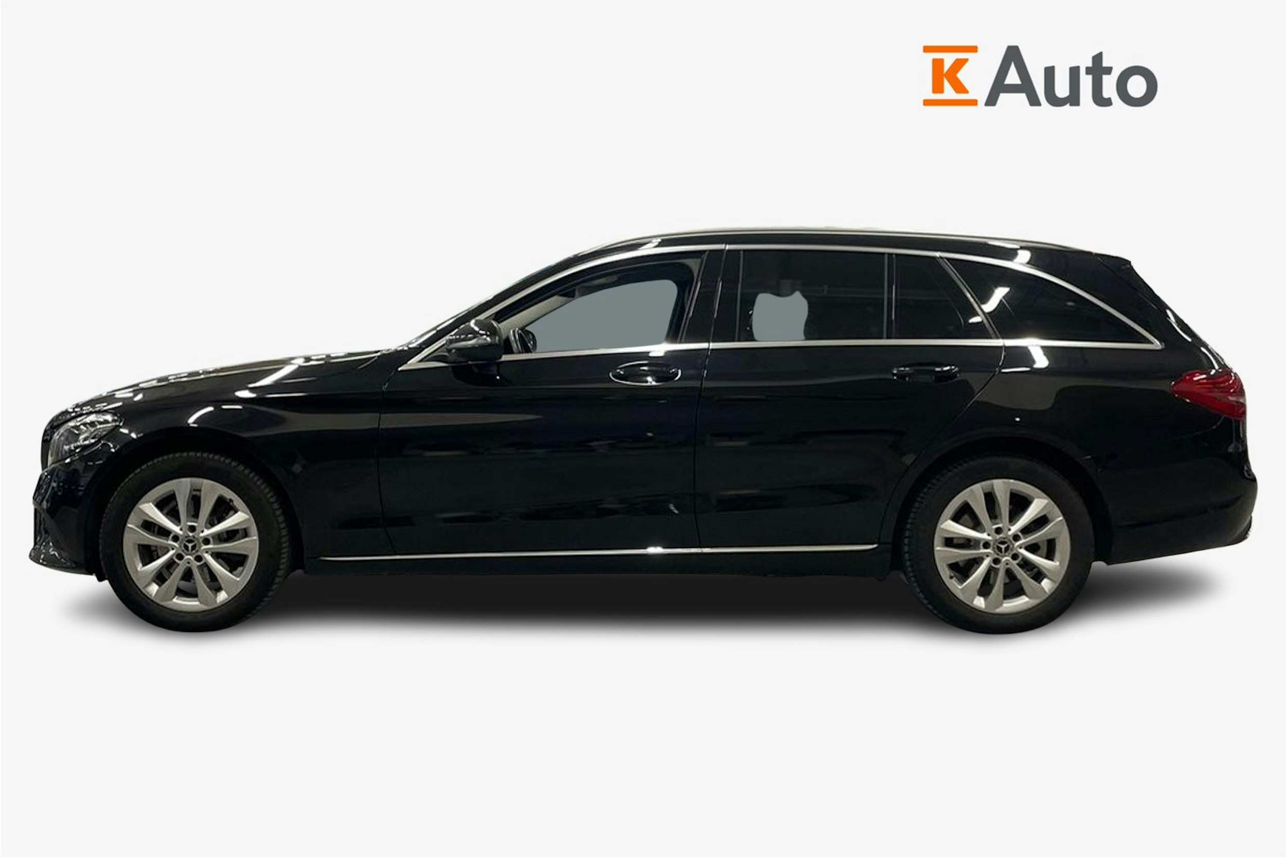 Musta Mercedes-Benz C 2019 kuva 6.