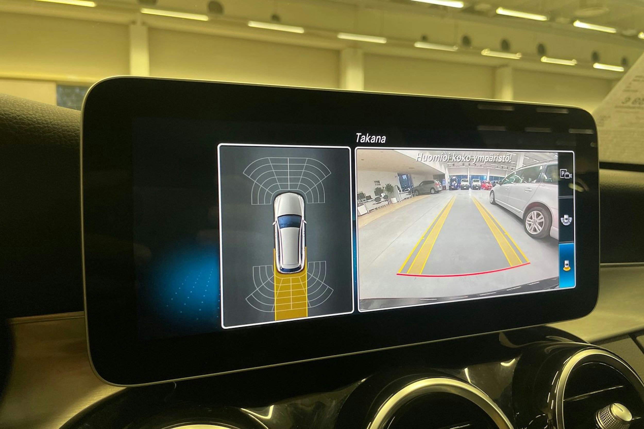 Musta Mercedes-Benz C 2019 kuva 20.