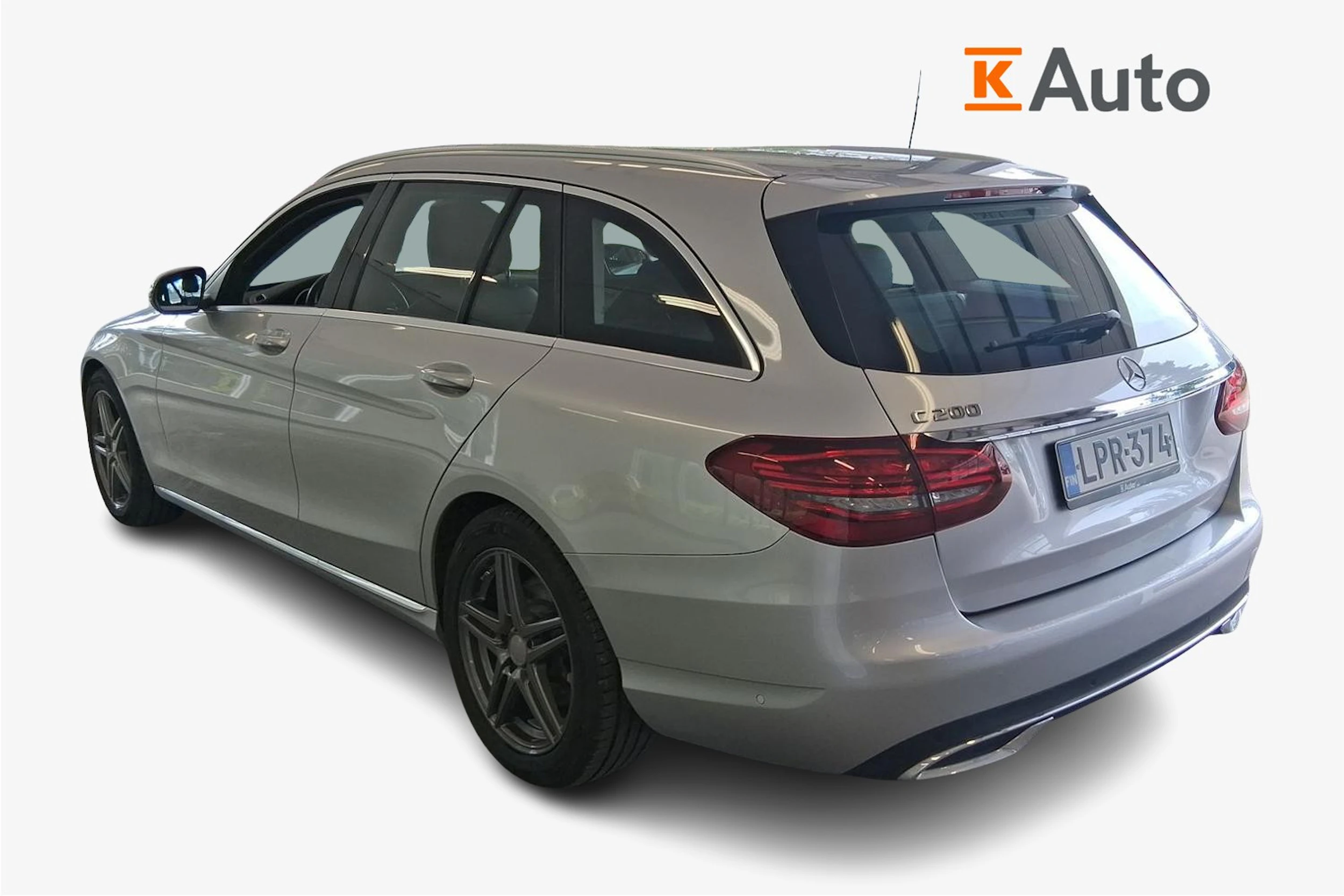 harmaa Mercedes-Benz C 2019 kuva 2.