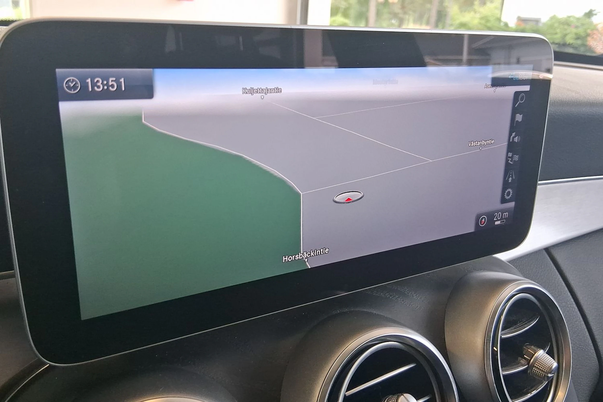 harmaa Mercedes-Benz C 2019 kuva 15.