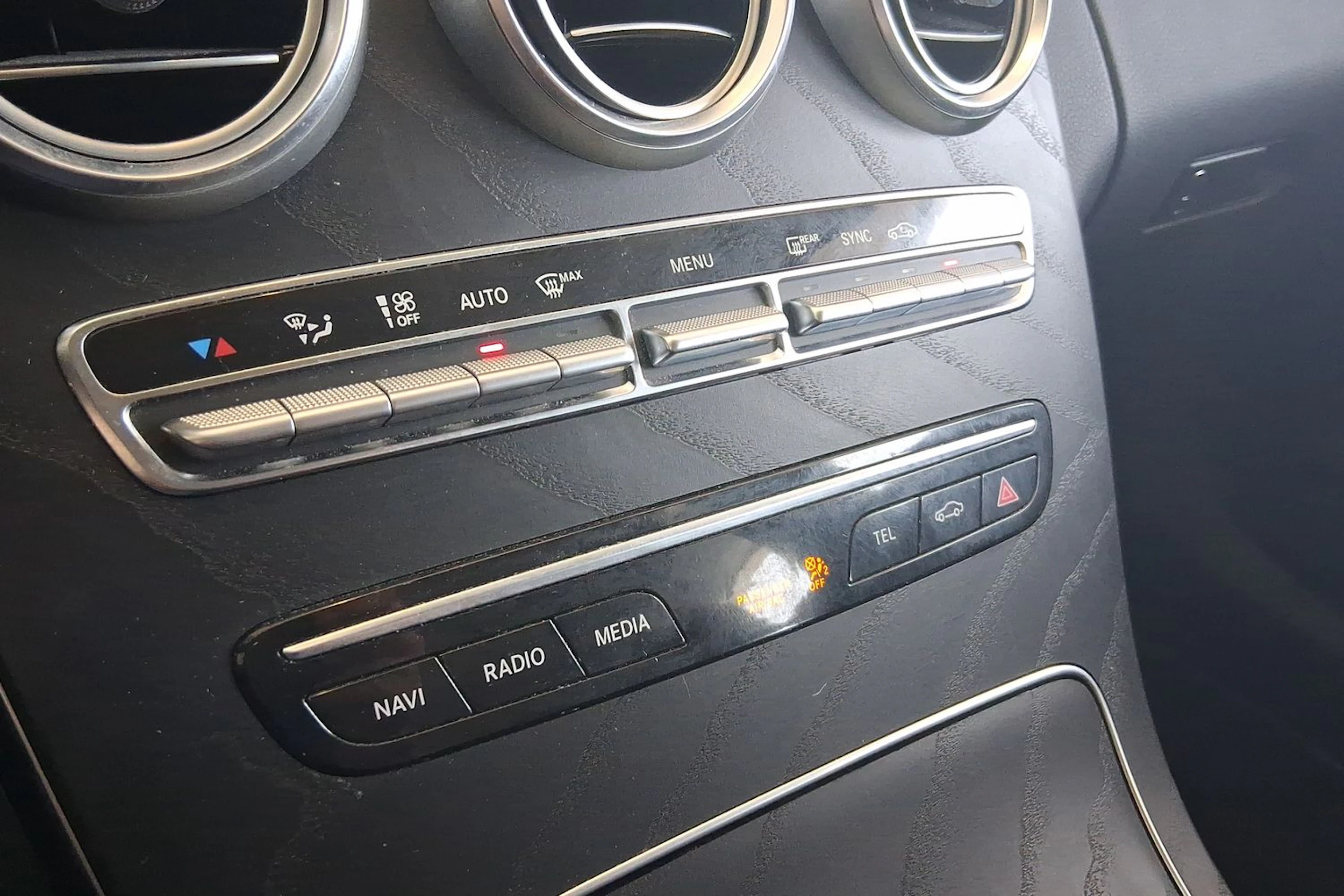 harmaa Mercedes-Benz C 2019 kuva 17.
