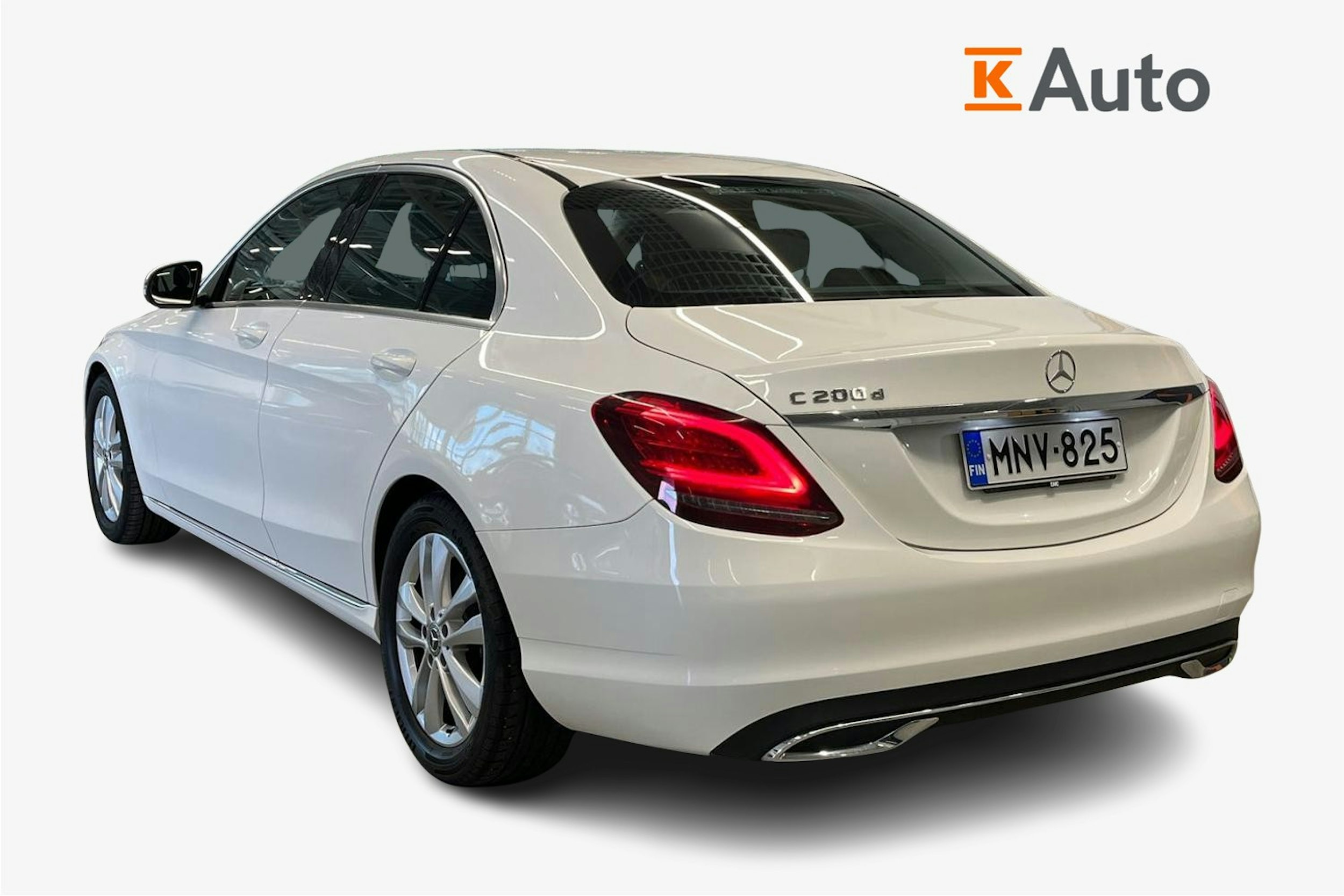 valkoinen Mercedes-Benz C 2019 kuva 2.