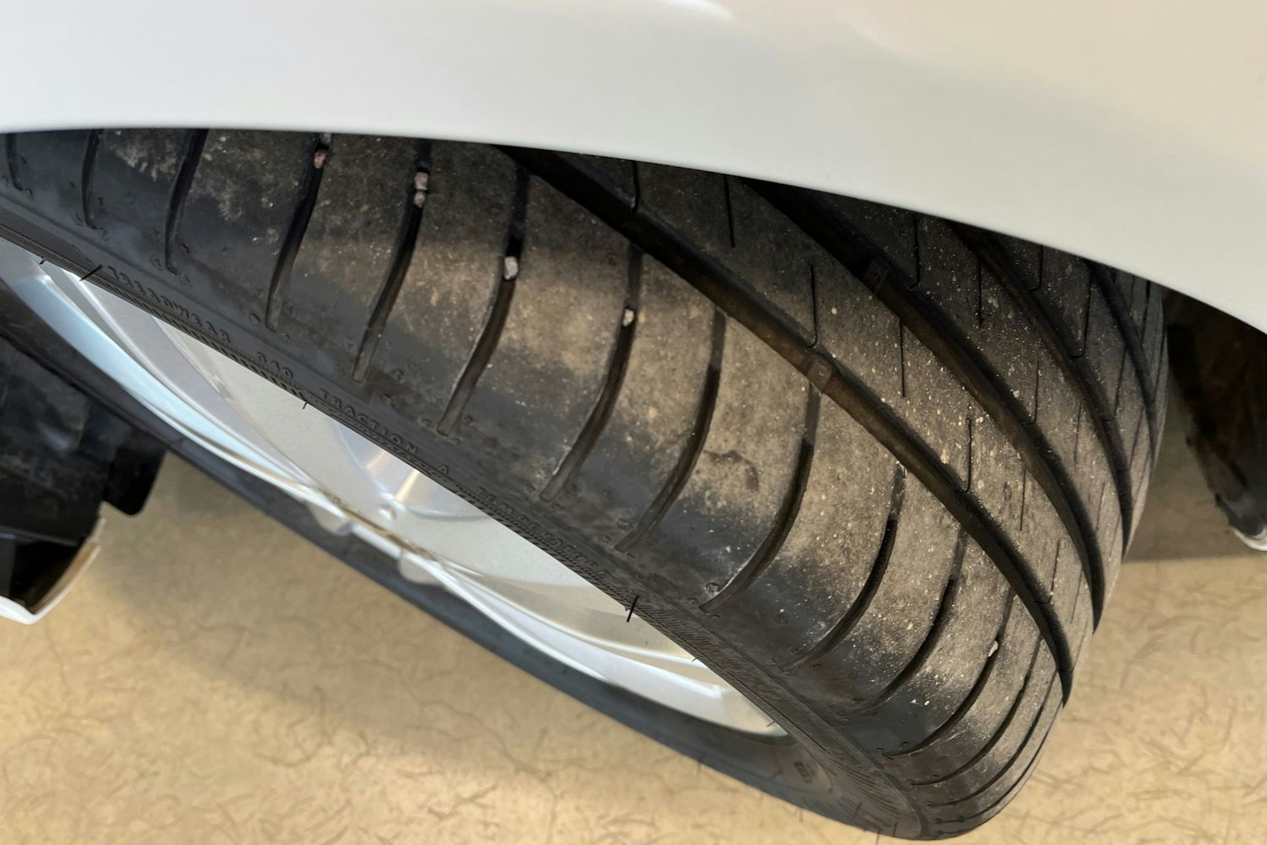 valkoinen Mercedes-Benz C 2019 kuva 13.
