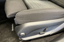 valkoinen Mercedes-Benz C 2019 kuva 15.