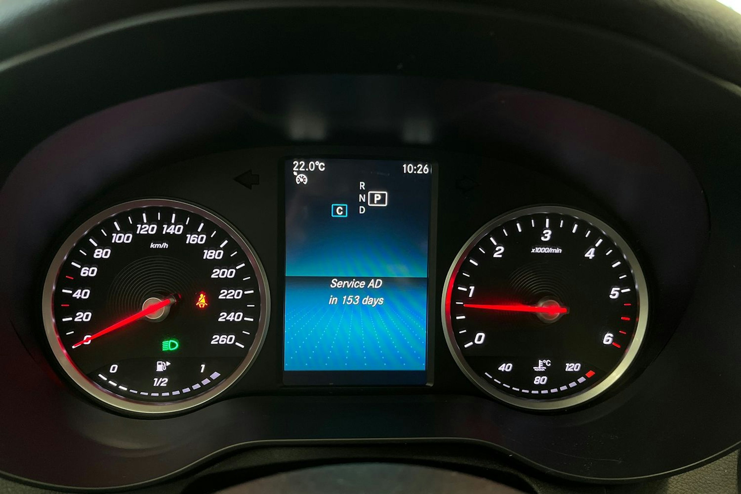 valkoinen Mercedes-Benz C 2019 kuva 28.