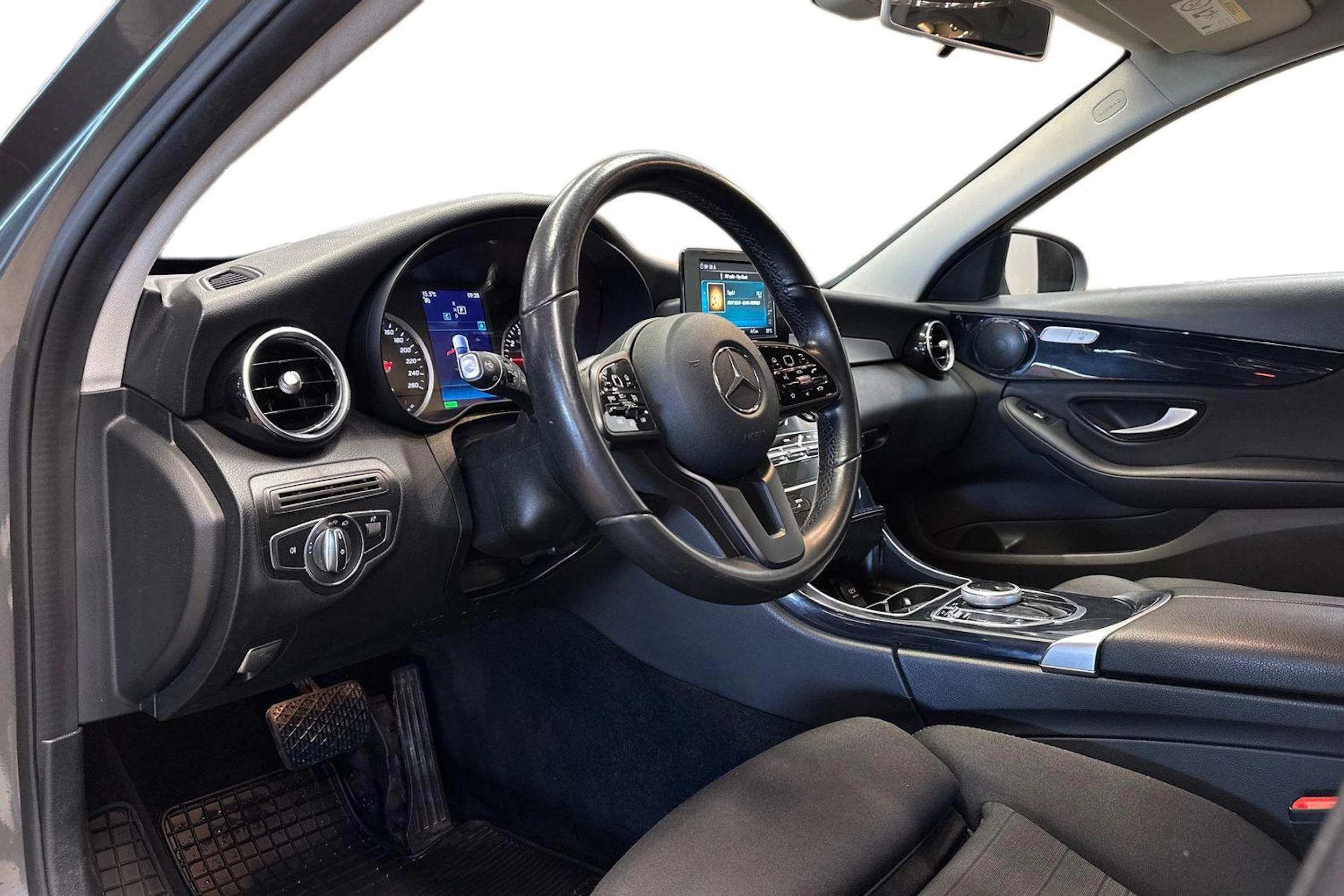 harmaa Mercedes-Benz C 2019 kuva 6.