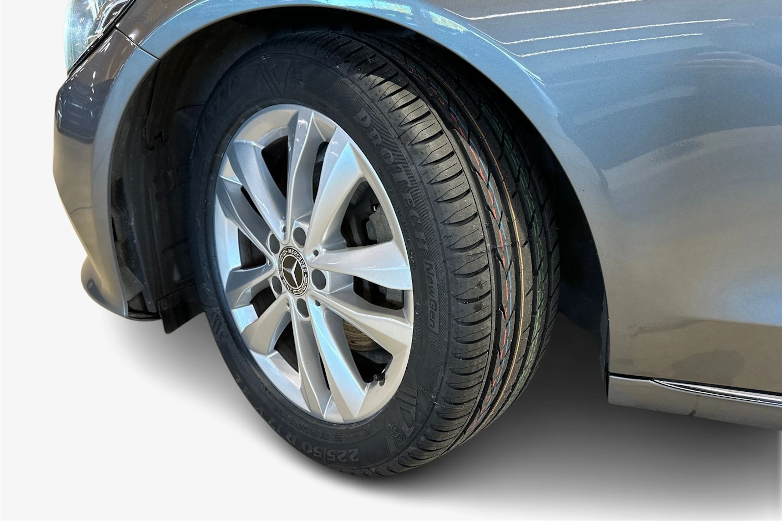 harmaa Mercedes-Benz C 2019 kuva 9.