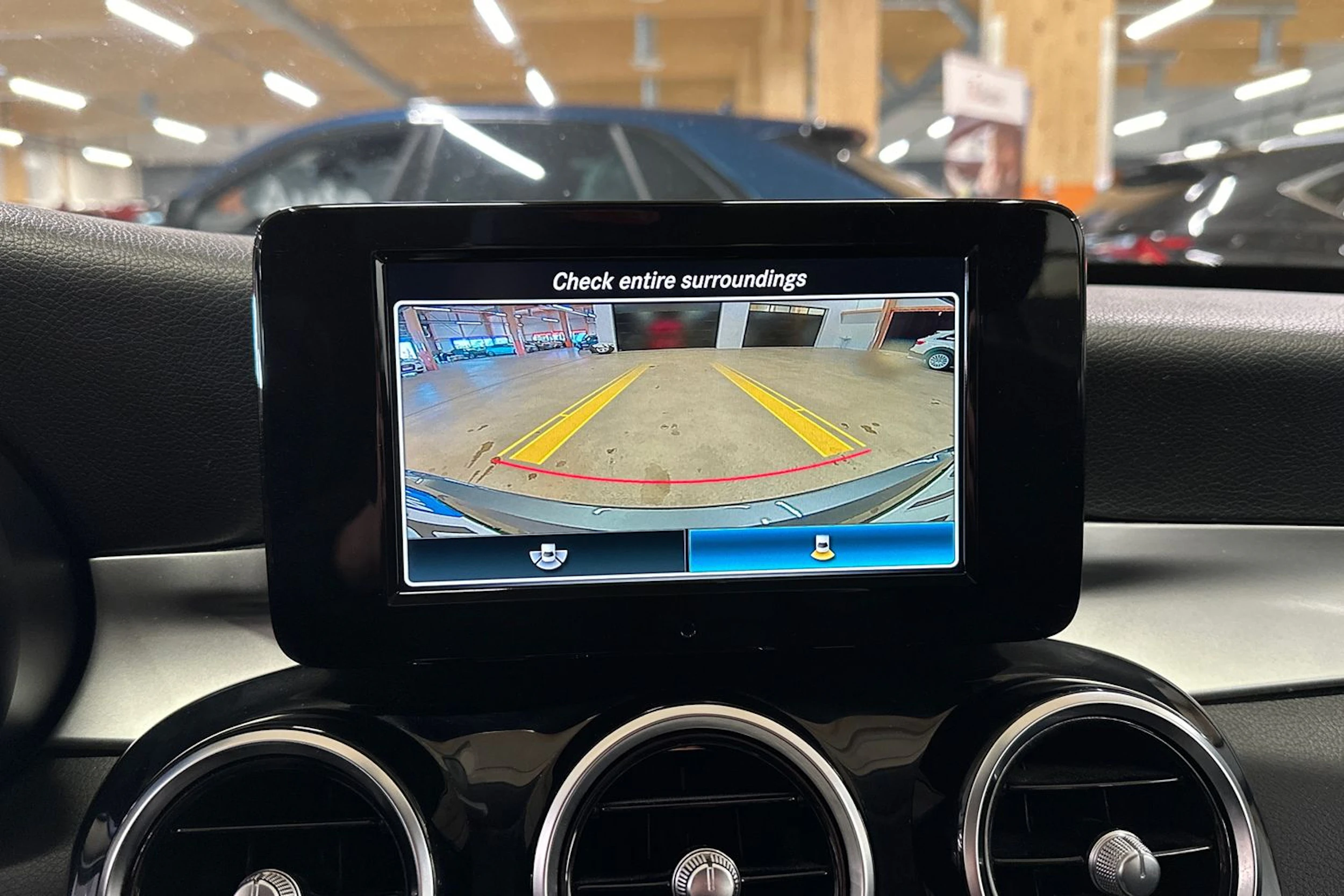 harmaa Mercedes-Benz C 2019 kuva 12.