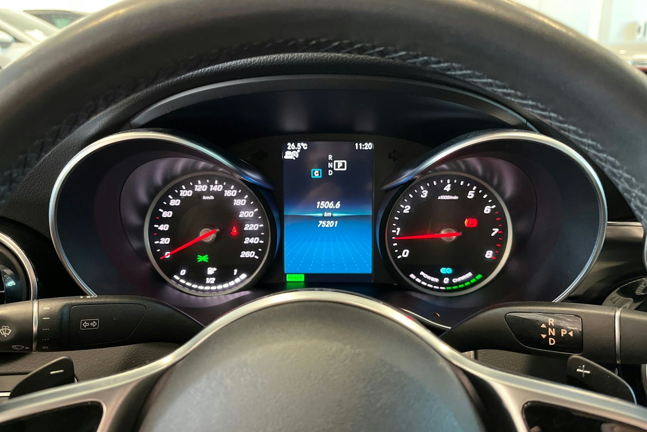punainen Mercedes-Benz C 2019 kuva 18.