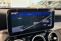 punainen Mercedes-Benz C 2019 kuva 20.