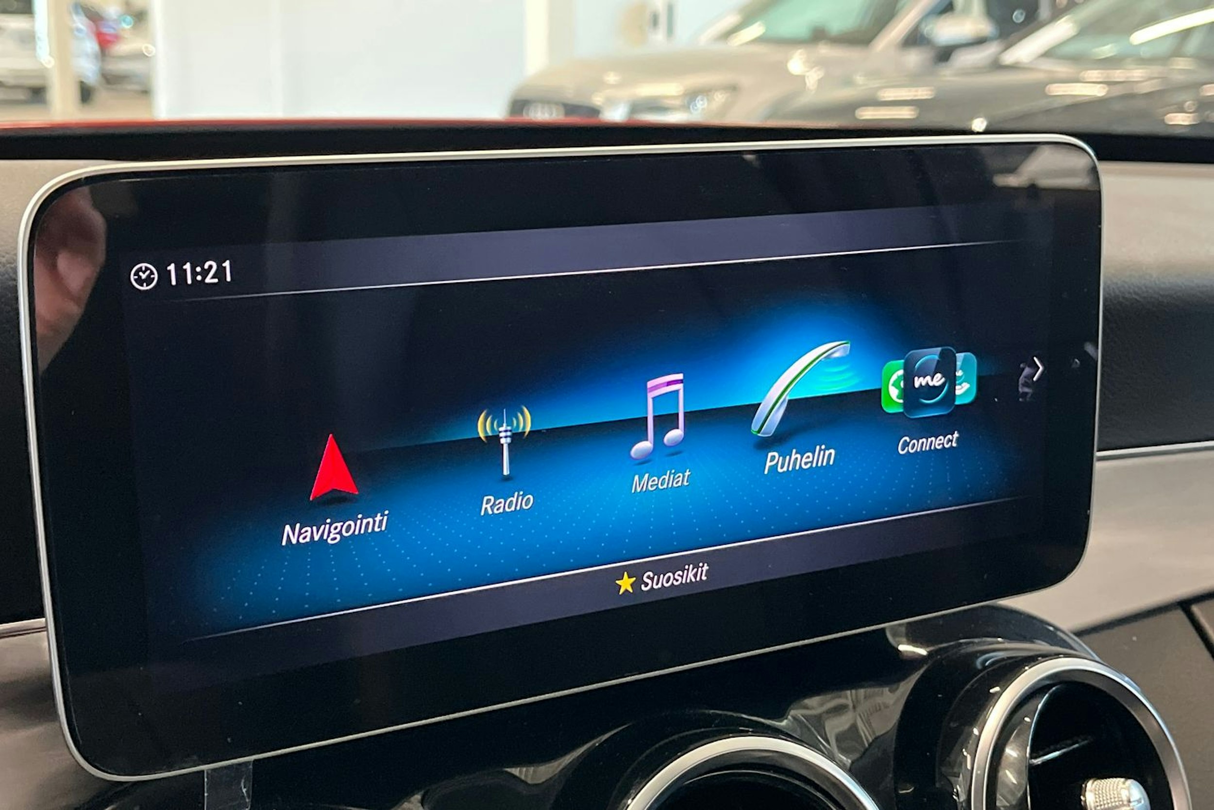 punainen Mercedes-Benz C 2019 kuva 22.