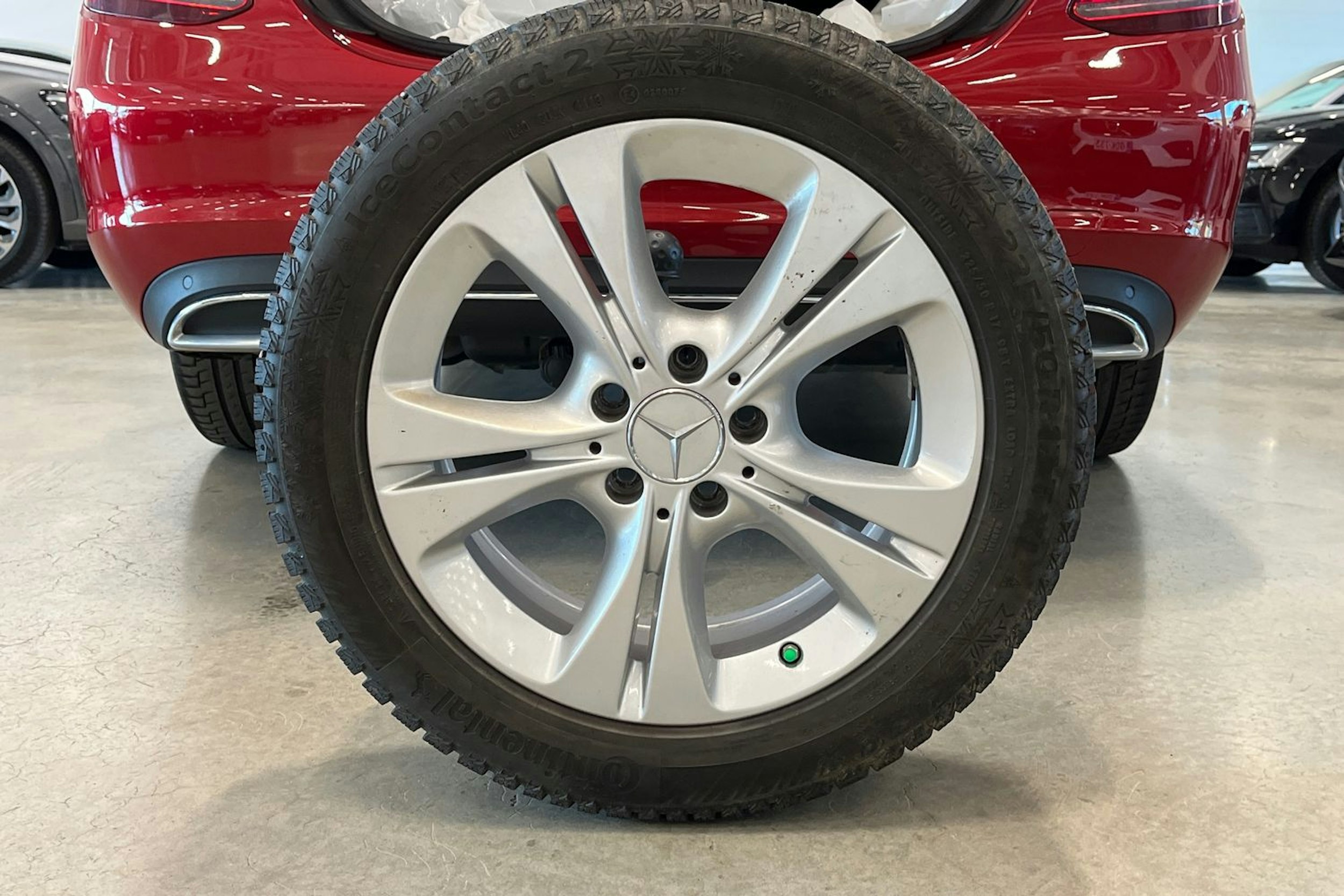 punainen Mercedes-Benz C 2019 kuva 33.